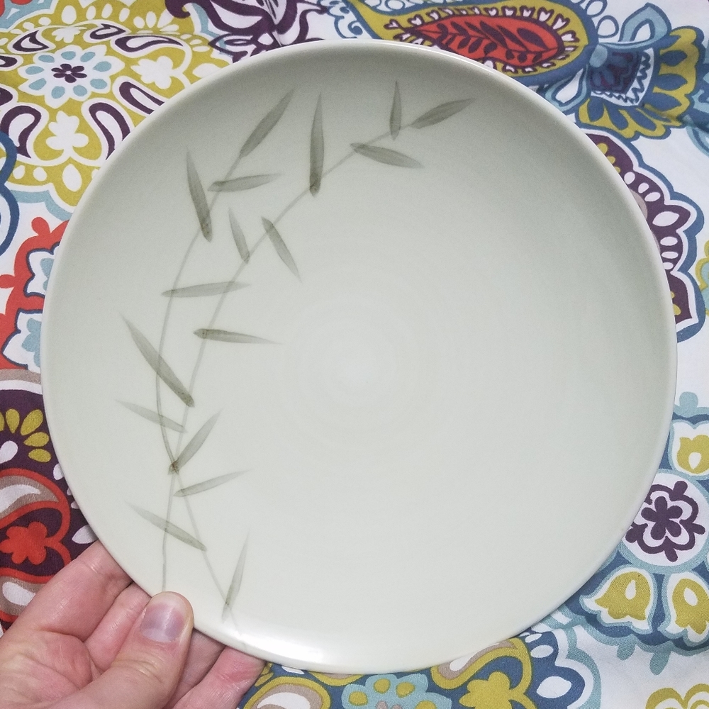Minimalist World Market bamboo print plate, 8"
